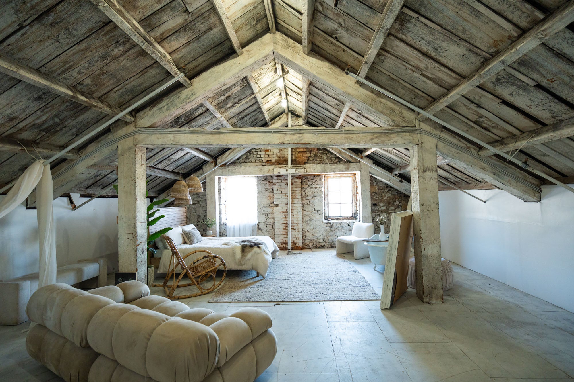 Summer_Bedroom Lo-30.jpg